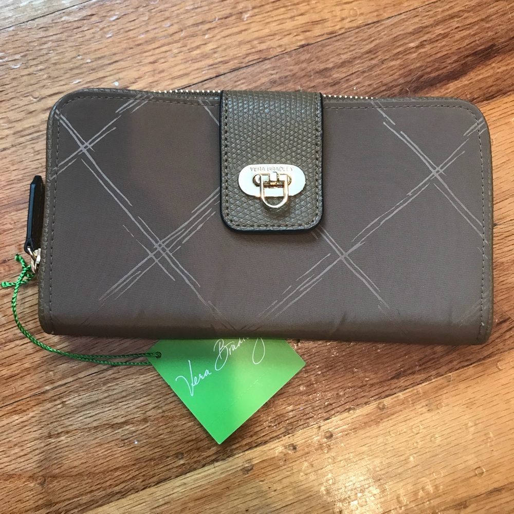 NWT Vera Bradley wallet